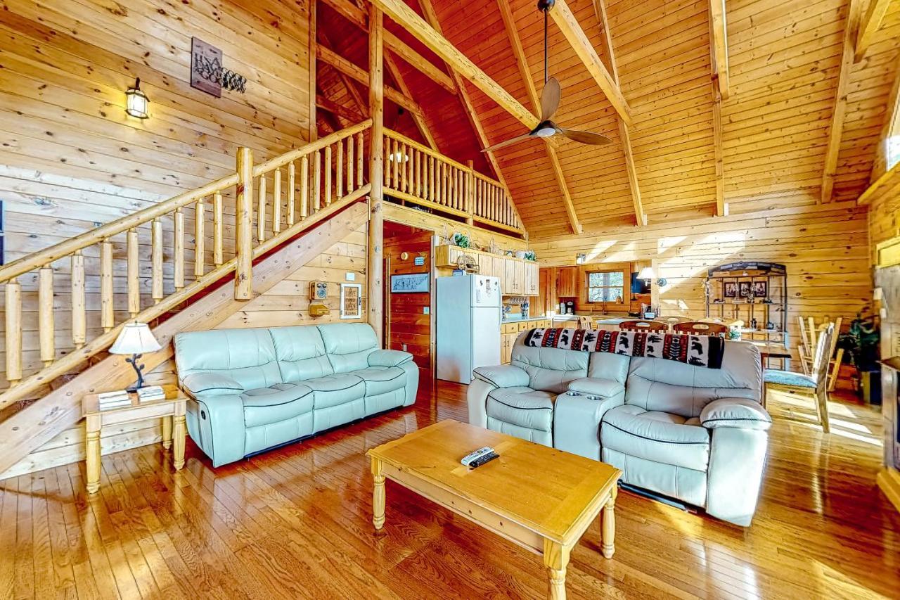 Lazy Bear Lodge Sevierville Extérieur photo