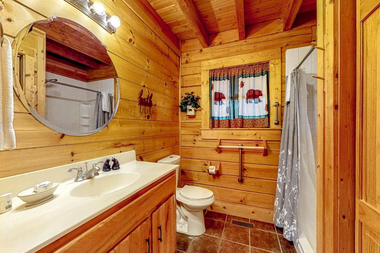 Lazy Bear Lodge Sevierville Extérieur photo